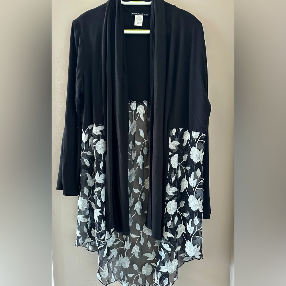 Kim & Cami Long Sleeve Open Cardigan with Lace Detail on back